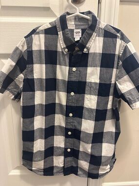 ⭐️BUNDLE 10 for $50⭐️Gap Kids Navy and White Check Button-Down Shirt